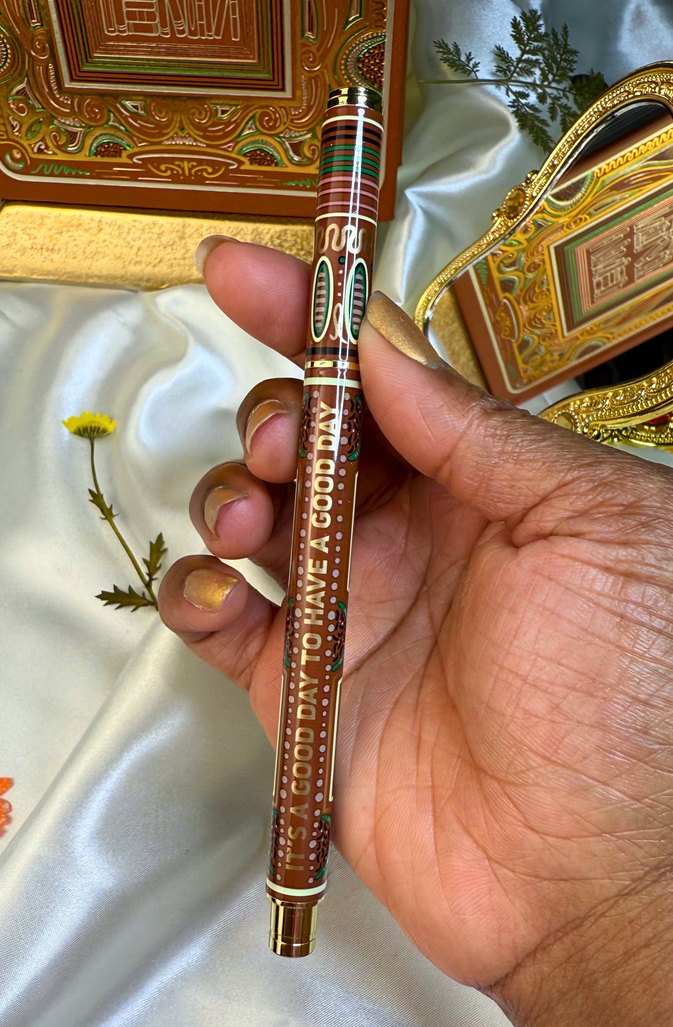 Cinnamon Brown Refillable Ballpoint Pen