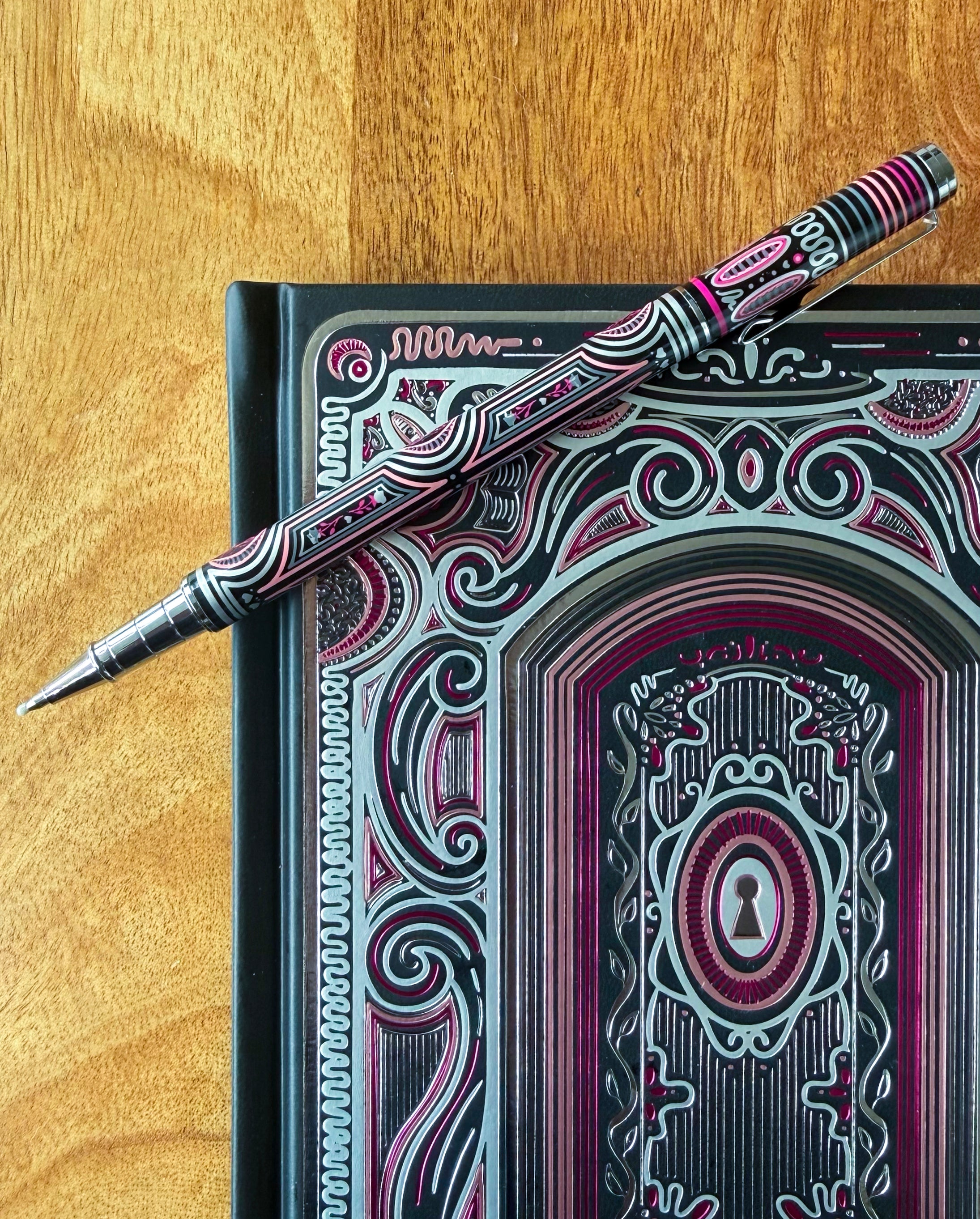 Thorn Black Refillable Ballpoint Pen